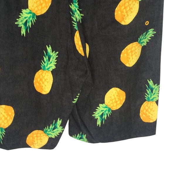 Old Navy Board Shorts Mens 36 Pineapple Print 10" Inseam UPF 40 Built-In Flex - Picture 16 of 16